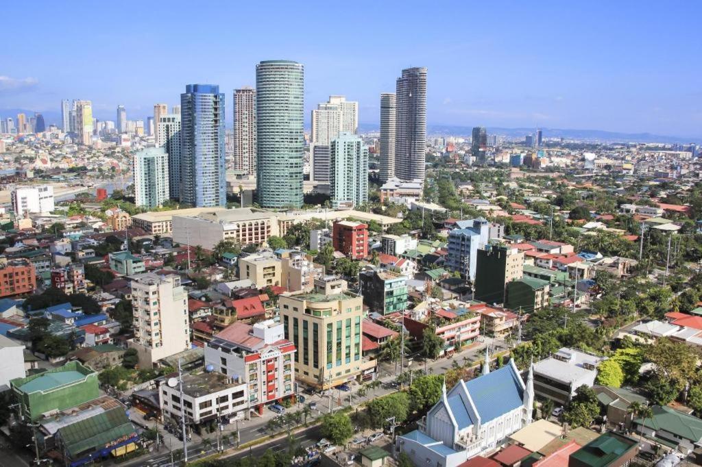 Lancaster Hotel Mandaluyong Exterior foto